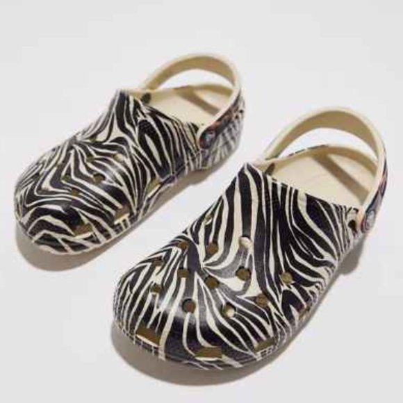 Crocs Classic Animal Remix Clog - Picture 3 of 4